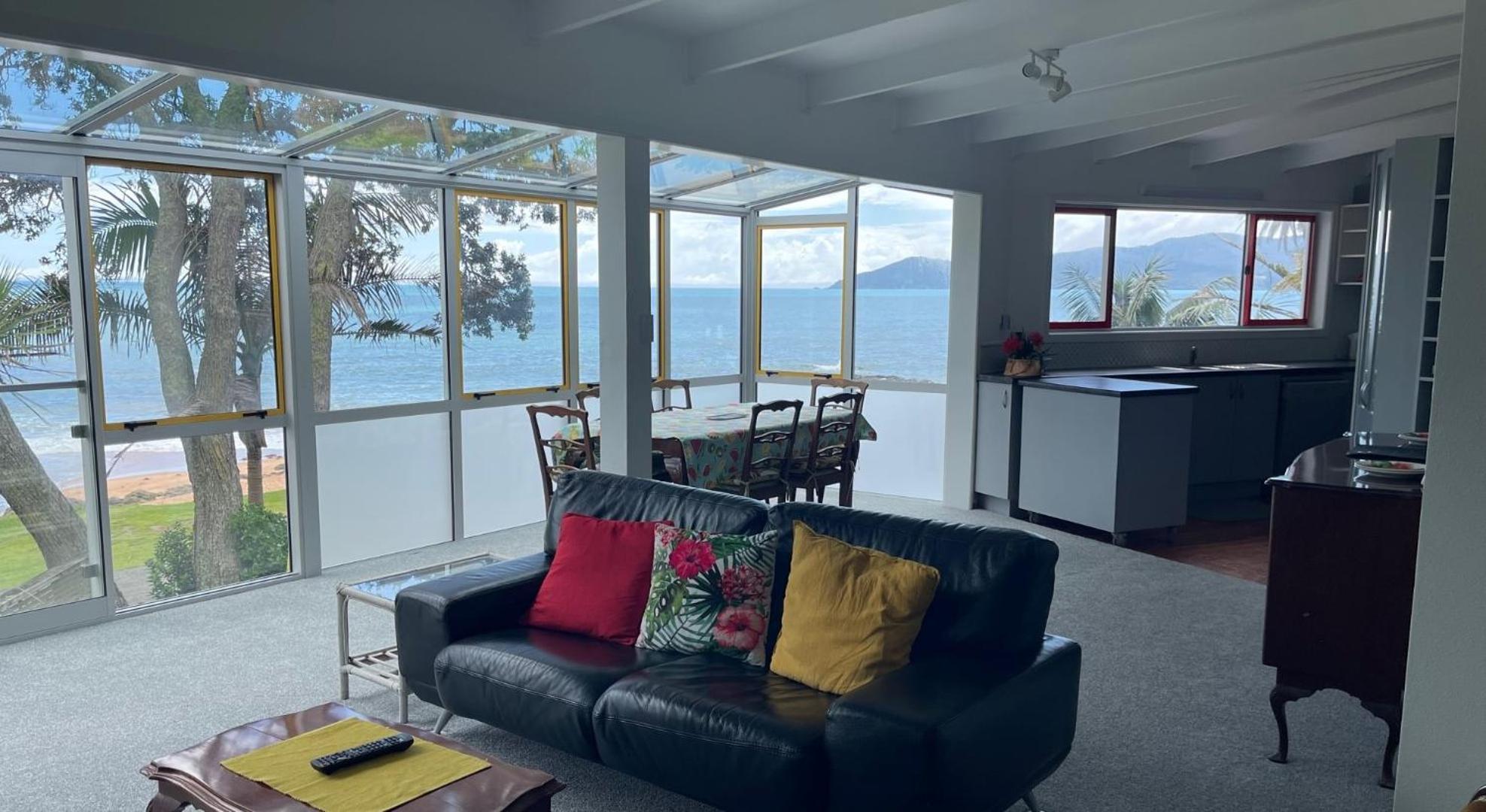 Driftwood Lodge Beachfront, Cable Bay, Northland Coopers Beach Rum bild