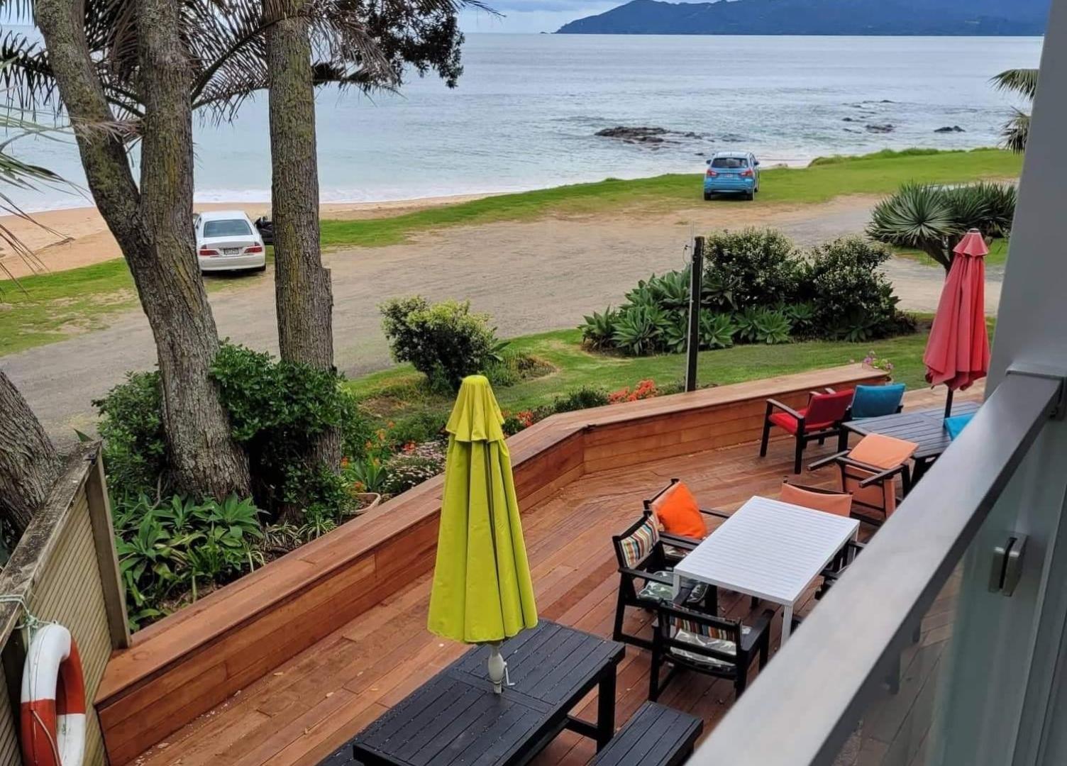 Driftwood Lodge Beachfront, Cable Bay, Northland Coopers Beach Rum bild